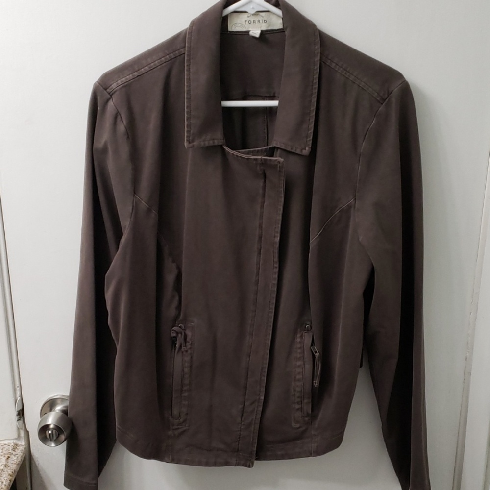 Military style crop jacket/blazer